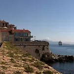 La Clé De La Porte *