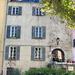 La Cle De La Porte Rentals *