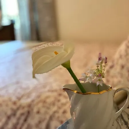 La Cle De La Porte Bed & Breakfast 3*